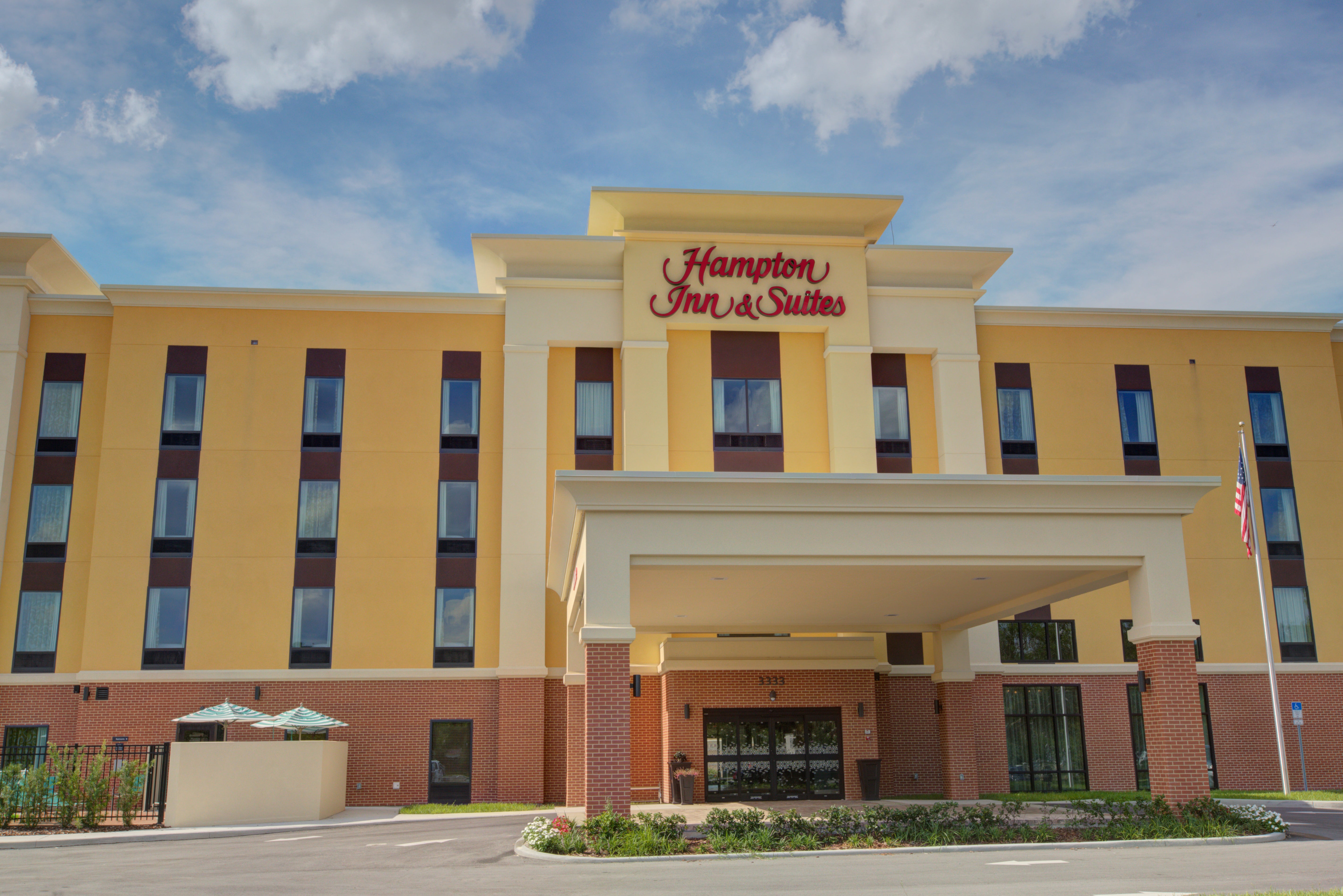 Hampton Inn & Suites Tampa Busch Gardens Area