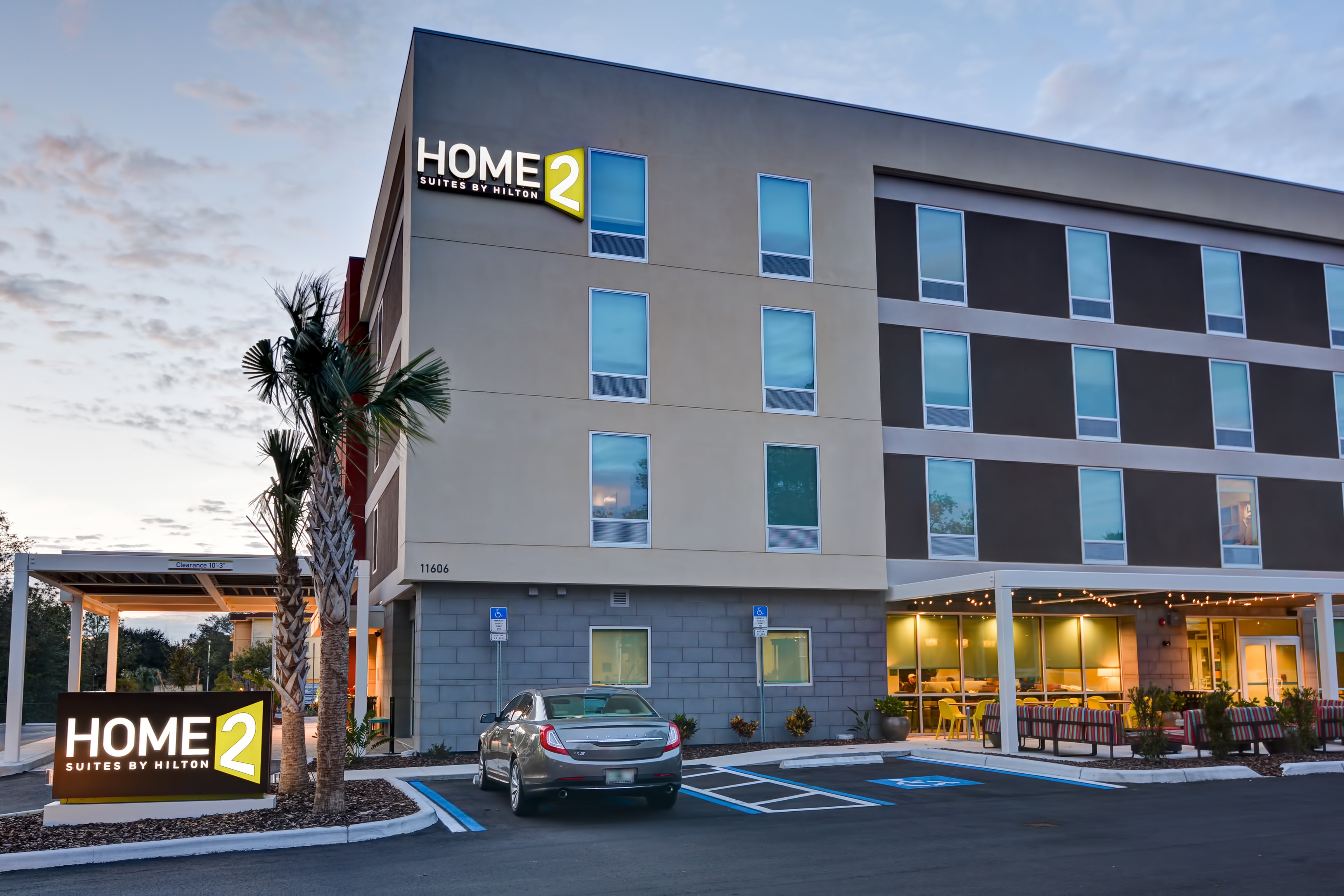 Home2 Suites by Hilton Tampa USF Near Busch Gardens